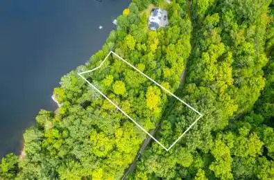 1024 Tarpaper Trail Dysart et al Ontario K0M 1S0