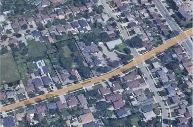 444-448 Rustic Road Toronto W04 Ontario M6L 1W9