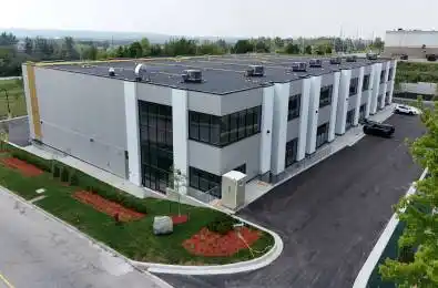 32 Don Hillock Drive Unit# 4/5/6 Aurora Ontario L4G 0H6