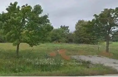 23 Bellini Avenue Brampton Ontario L6P 0E2