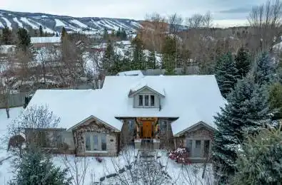 2 EVERGREEN Road Collingwood Ontario L9Y 5A8