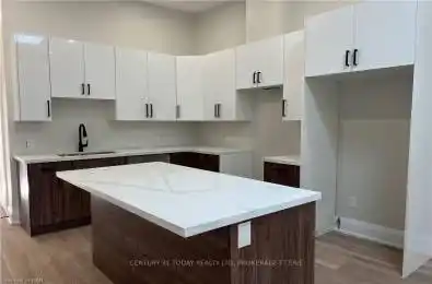 43 Jarvis Street Unit# 202 Fort Erie Ontario L2A 2S3