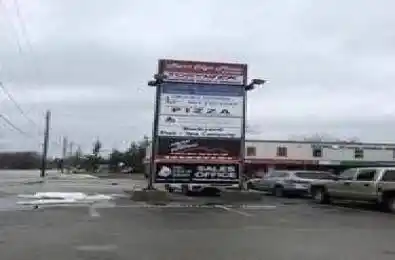 213 The Queensway Avenue Unit# Unit 3 and 4 Georgina Ontario L4P 2A3