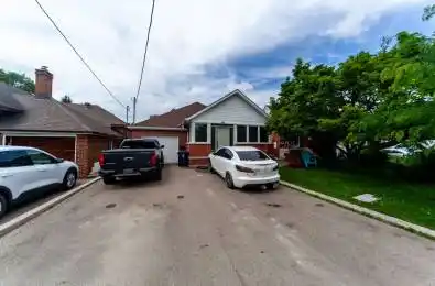 44 Woodgate Drive Toronto W03 Ontario M6N 4W3