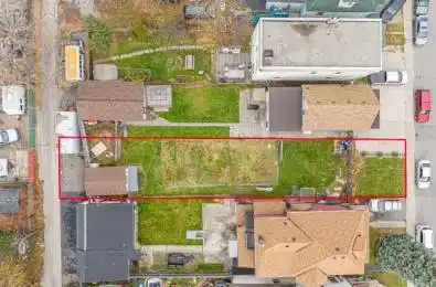 39 Earl Street Hamilton Ontario L8L 6L1