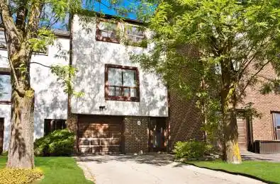 4020 Brandon Gate Drive Unit# 2 Mississauga Ontario L4T 3W8