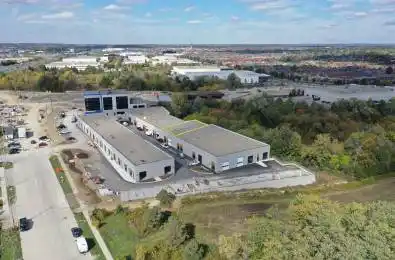 197 Cachet Woods Court Unit# 11 Markham Ontario L6C 0Z8