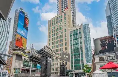 21 Dundas Square Unit# 1400 Toronto C08 Ontario M5B 1B7