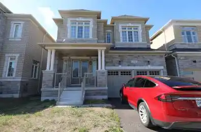 212 Wesmina Avenue Whitchurch-Stouffville Ontario L4A 5A2