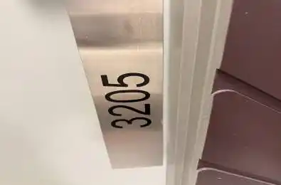 5105 Hurontario Street Unit# 3205 Mississauga Ontario L4Z 0C9