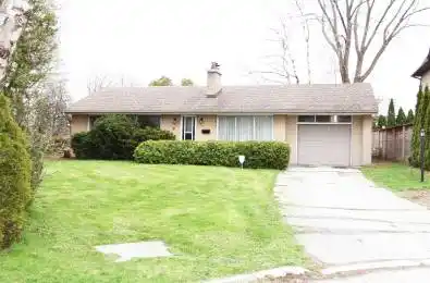 9 Terrington Court Toronto C13 Ontario M3B 2J9