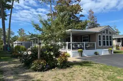 10 WHITE PINES Trail Wasaga Beach Ontario L9Z 1X7