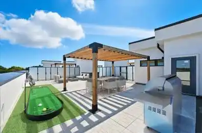 123 Maurice Drive Unit# 409 Oakville Ontario L6K 2W6