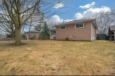 38 Jasper Drive Unit# lower level Aurora Ontario L4G 3B9