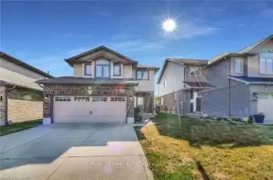 2062 Cherrywood Trail London North Ontario N6H 0C8
