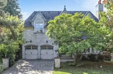 85 Aldershot Crescent Toronto C12 Ontario M2P 1M2