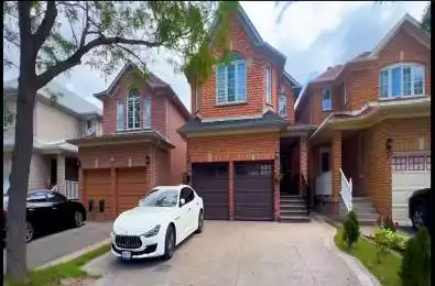 25 Golden Eagle Road Brampton Ontario L6R 1Z4