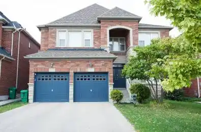 3604 Steeple Chase Crescent Mississauga Ontario L5M 0J8