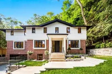 52 Roxborough Drive Toronto C09 Ontario M4W 1X1