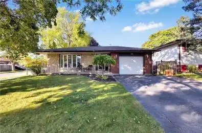 17 Penny Lane Brantford Ontario N3R 5Y5