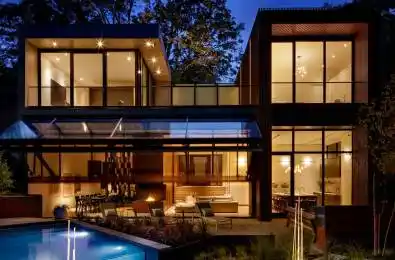 7 Waxwing Place Toronto C13 Ontario M3C 1N5