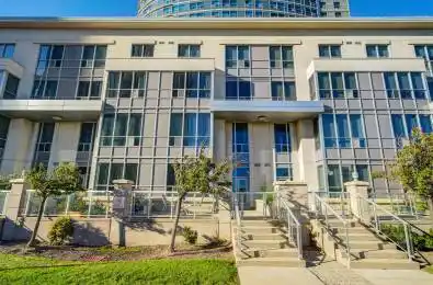 36 Lee Centre Drive Unit# Th112 Toronto E09 Ontario M1H 3K2