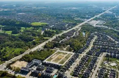 40-60 Harris Avenue Richmond Hill Ontario L4E 3M2