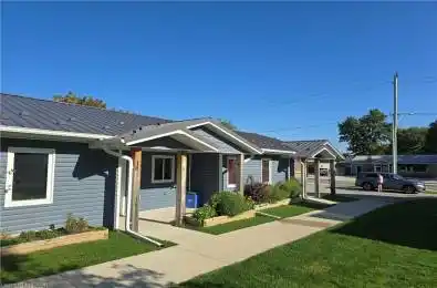 46 Elora Estates Minto Ontario L3Z 3E6