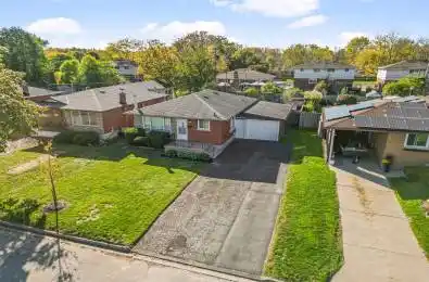 276 Gross Avenue Welland Ontario L3C 2V2
