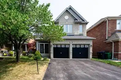 5167 Misty Pine Crescent Mississauga Ontario L5M 8B9