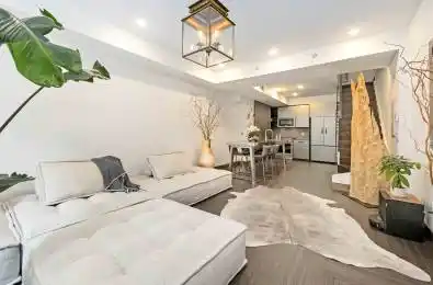 3 Elsie Lane Unit# 30 Toronto W02 Ontario M6P 0B8