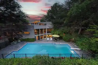 10 Penwood Crescent Toronto C13 Ontario M3B 2B9