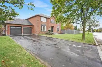 1105 Ewing Crescent Mississauga Ontario L5V 1B9