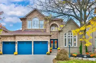 2201 Galloway Drive Oakville Ontario L6H 5M1
