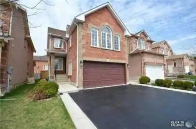 69 Sunley Crescent Brampton Ontario L6Y 5B7