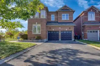 33 Accent Circle Brampton Ontario L7A 0L3