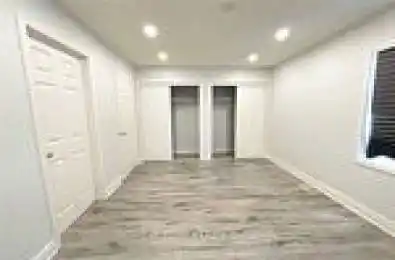 16 Thornharrold Street Ajax Ontario L1S 0B4