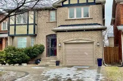 2194 Oak Bliss Crescent Oakville Ontario L6M 3K1