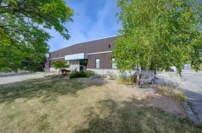 136 Dearborn Place Waterloo Ontario N2J 4N5