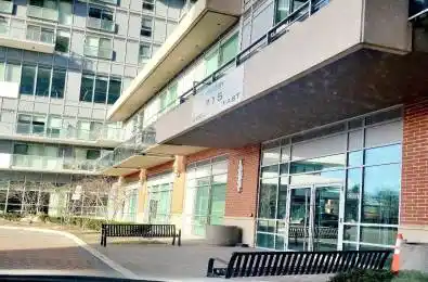 215 Queen Street Unit# 810 Brampton Ontario L6W 0A9