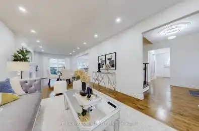 6 Geoffrey Crescent Whitchurch-Stouffville Ontario L4A 5A6