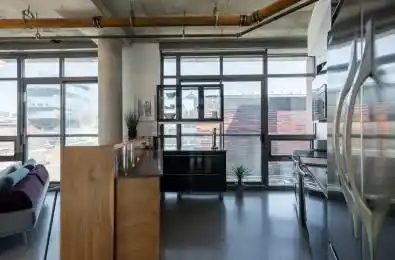 33 Mill Street Unit# 536 Toronto C08 Ontario M5A 3R3