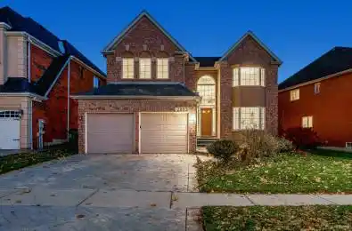 2893 Peacock Drive Mississauga Ontario L5M 5S2