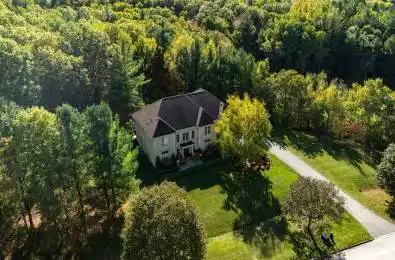 65 Kingswood Drive King Ontario L7B 1K8