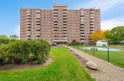 1615 Bloor Street Unit# 1203 Mississauga Ontario L4X 1S2
