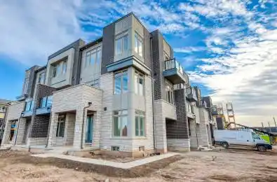 94 Ayaan Lane Oakville Ontario L6M 5S1