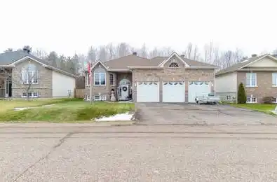 655 Fairview Avenue Laurentian Valley Ontario K8A 8N4