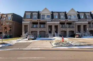 162 Davenfield Circle Brampton Ontario L6P 4M1