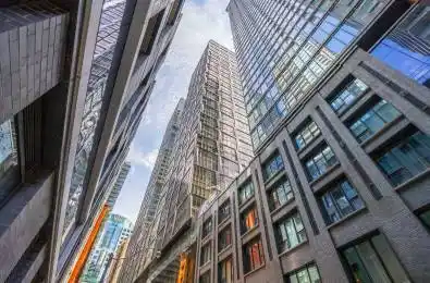 15 Mercer Street Unit# 4204 Toronto C01 Ontario M5V 0T8