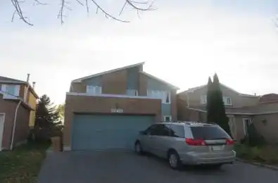 5876 River Grove Avenue Mississauga Ontario L5M 4W2